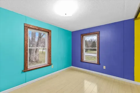 15 Sunset Drive Vergennes VT 05491