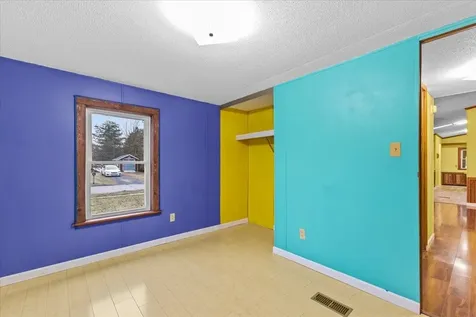15 Sunset Drive Vergennes VT 05491