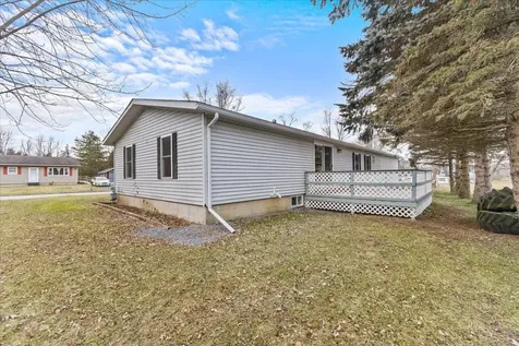 15 Sunset Drive Vergennes VT 05491