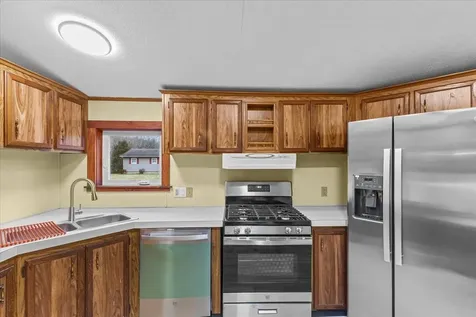 15 Sunset Drive Vergennes VT 05491