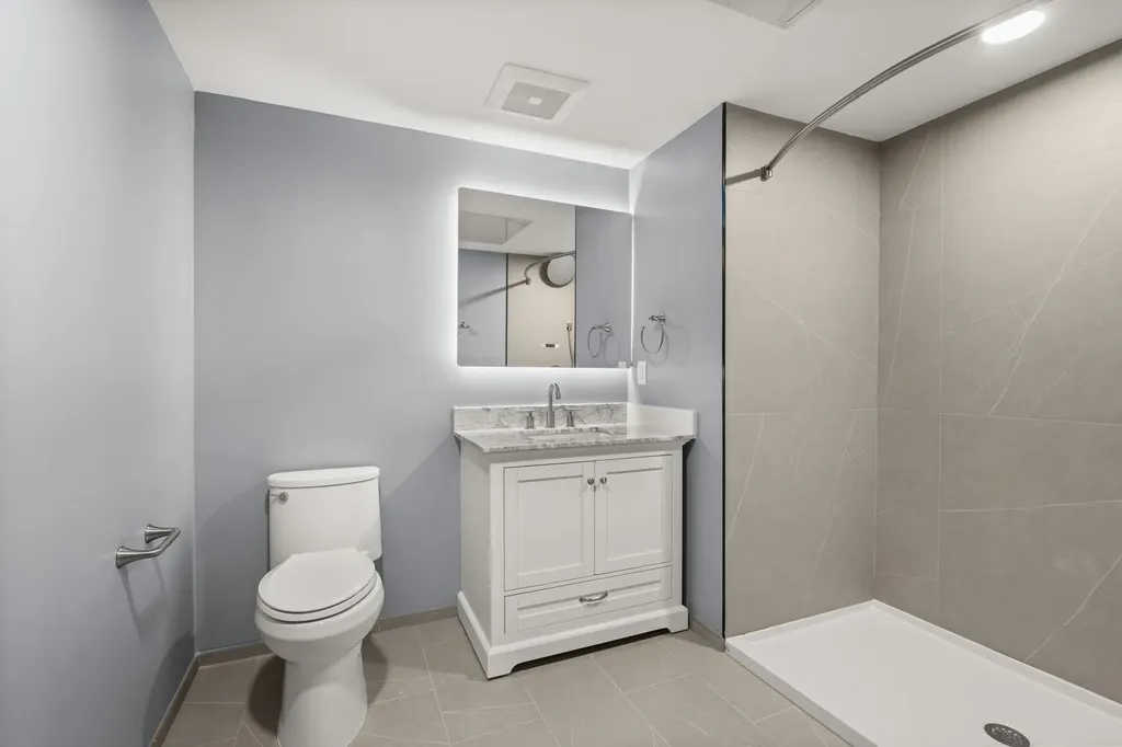 99 Foundry Place Portsmouth NH 03801