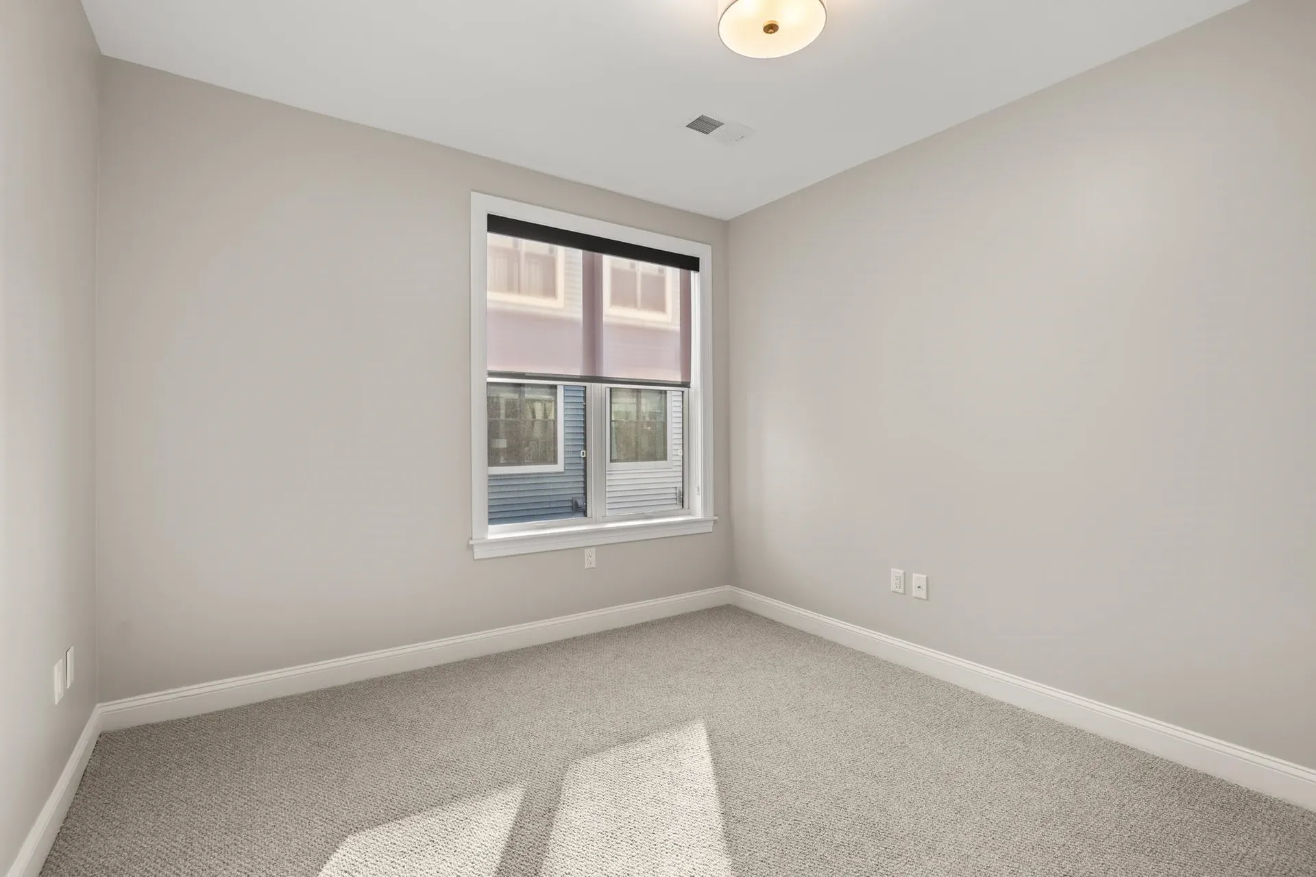 99 Foundry Place Portsmouth NH 03801