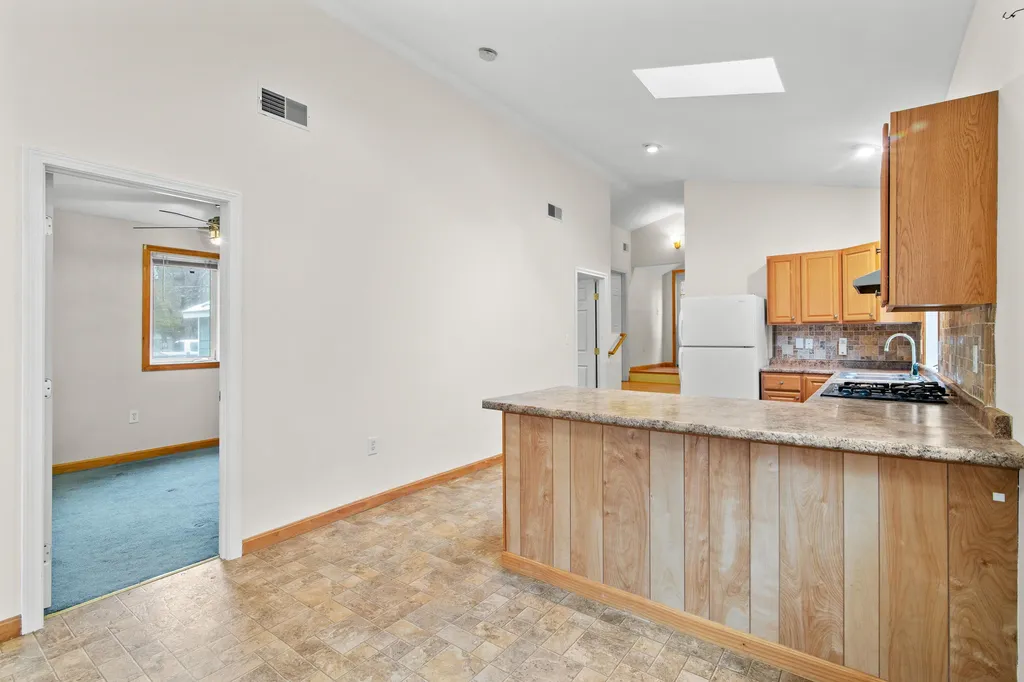 3 Heron Way Barrington NH 03825