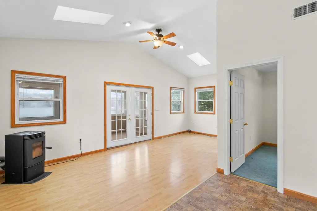 3 Heron Way Barrington NH 03825