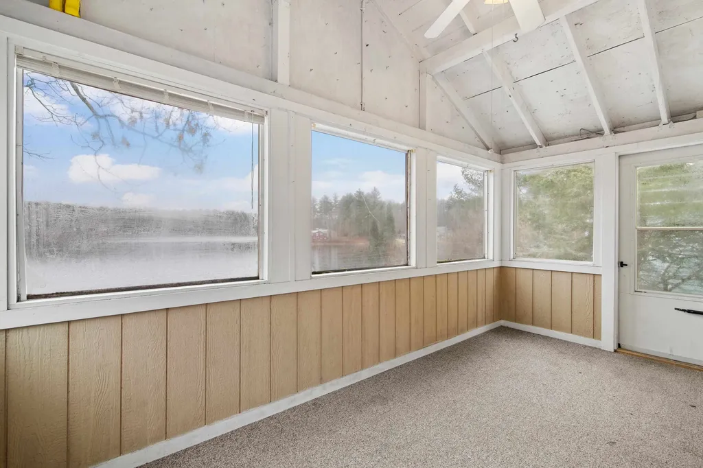 3 Heron Way Barrington NH 03825