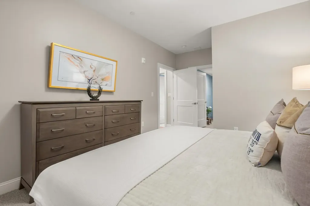 99 Foundry Place Portsmouth NH 03801