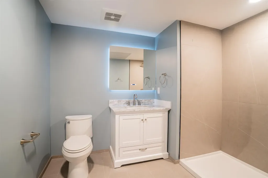 99 Foundry Place Portsmouth NH 03801