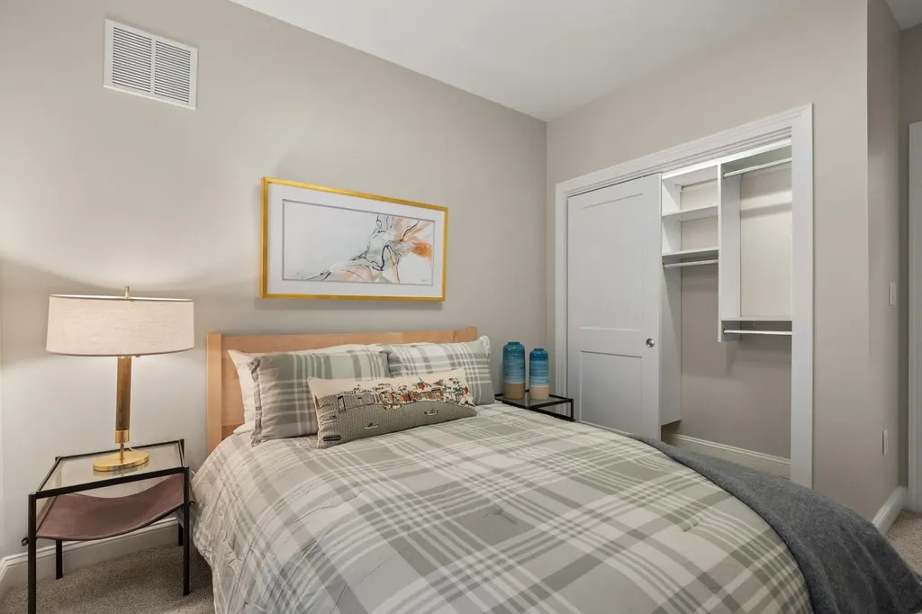 99 Foundry Place Portsmouth NH 03801