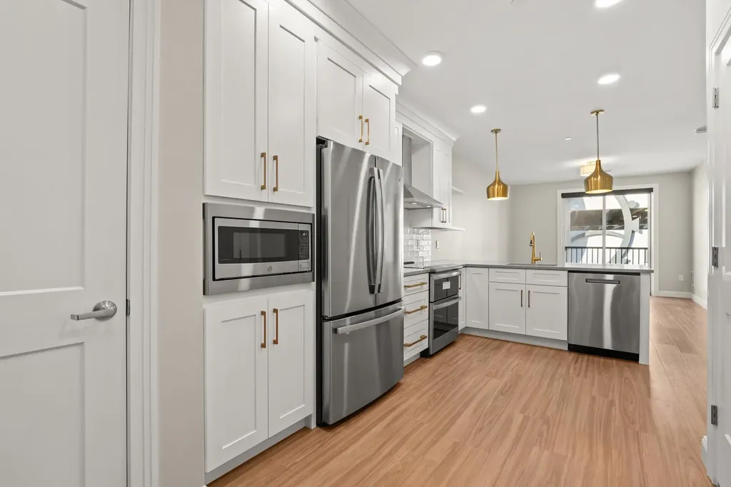 99 Foundry Place Portsmouth NH 03801