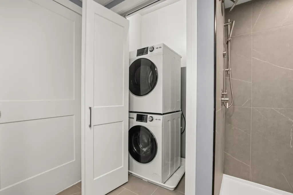 99 Foundry Place Portsmouth NH 03801