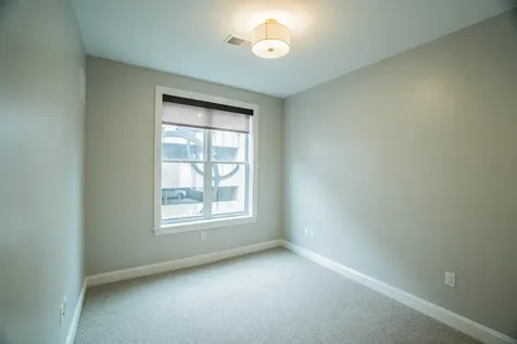 99 Foundry Place Portsmouth NH 03801