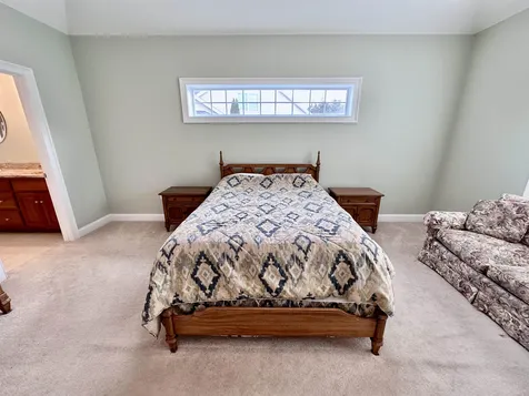 1 Jacqueline Drive Dover NH 03820