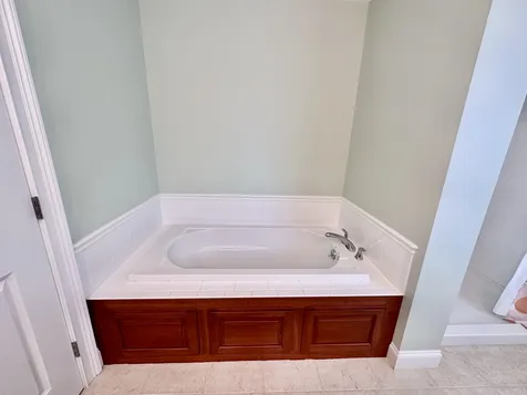 1 Jacqueline Drive Dover NH 03820