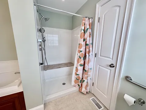 1 Jacqueline Drive Dover NH 03820