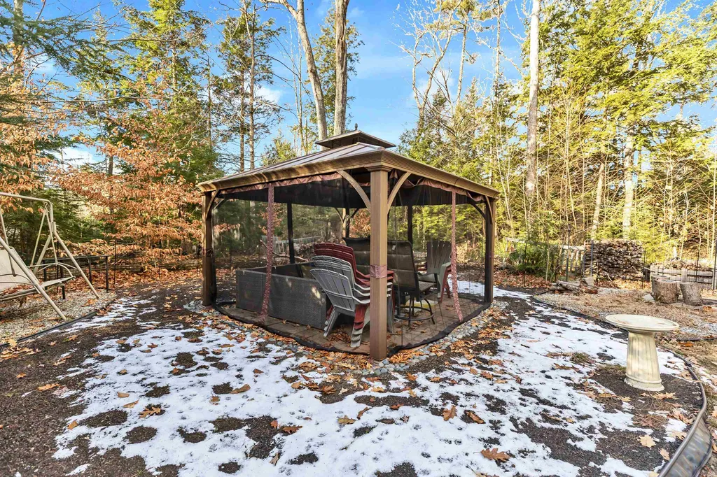 102 Bog Road Concord NH 03303