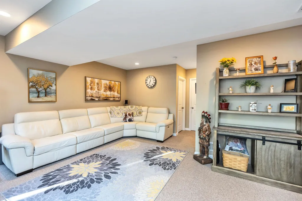 102 Bog Road Concord NH 03303