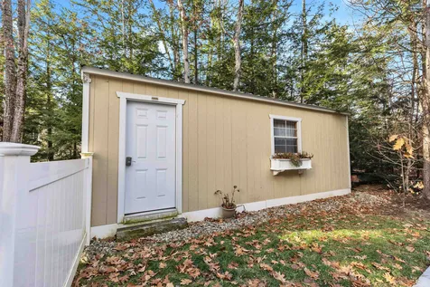 102 Bog Road Concord NH 03303