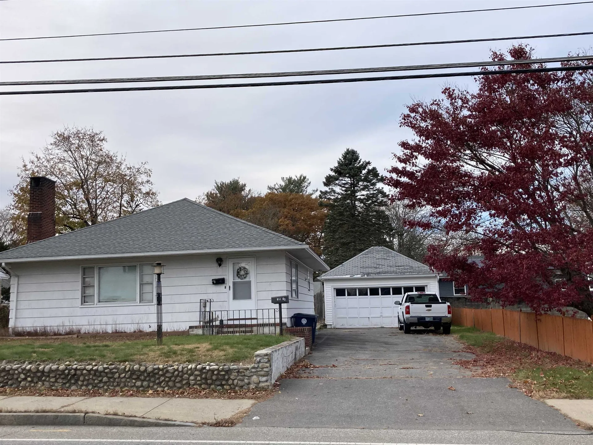 19 1/4 E Dunstable Road Nashua NH 03060
