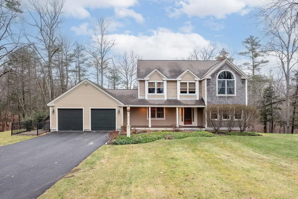 55 Baer Road Rollinsford NH 03869