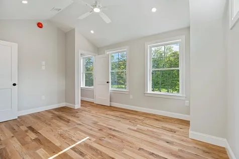 22 Juniper Lane Portsmouth NH 03801