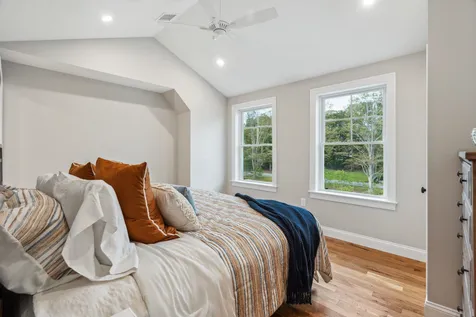 22 Juniper Lane Portsmouth NH 03801