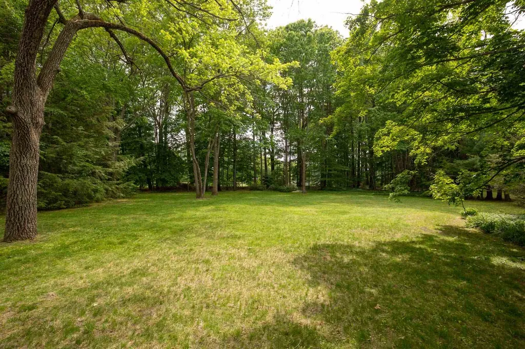 33 Pine Street Exeter NH 03833
