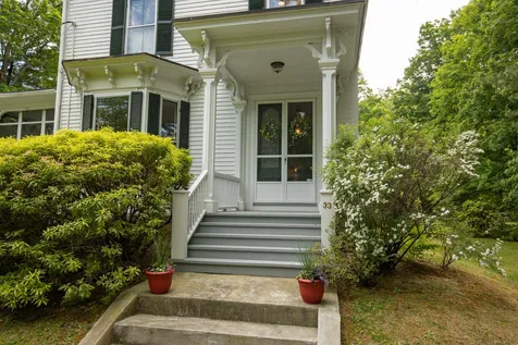 33 Pine Street Exeter NH 03833