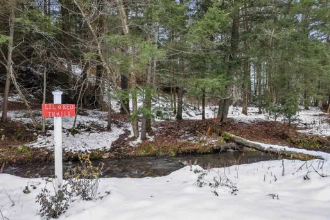 2305 County Road Windsor VT 05089