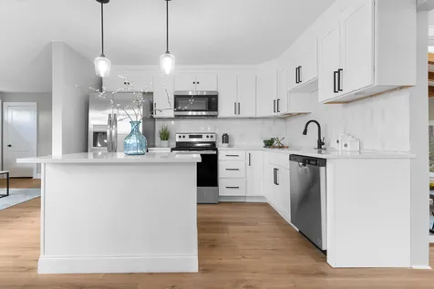 120 Brunelle Avenue Manchester NH 03103