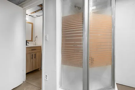 120 Brunelle Avenue Manchester NH 03103