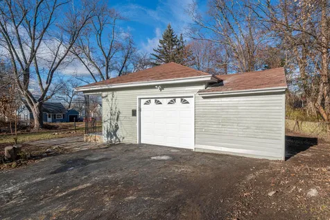 120 Brunelle Avenue Manchester NH 03103