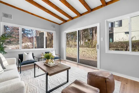 120 Brunelle Avenue Manchester NH 03103