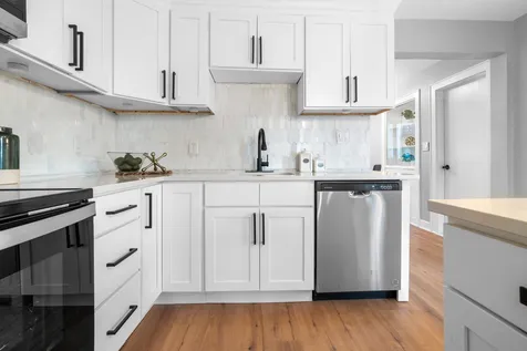 120 Brunelle Avenue Manchester NH 03103