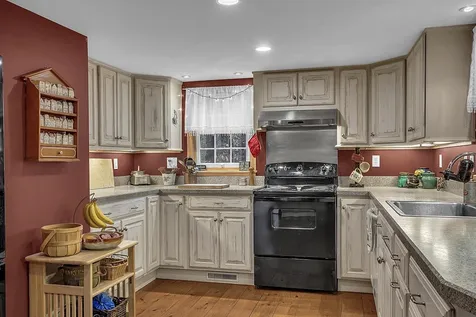 48 Mill Road Kingston NH 03848