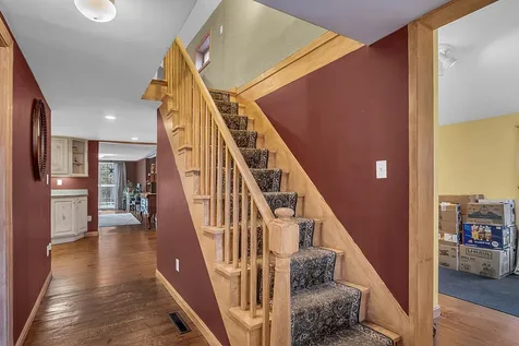 48 Mill Road Kingston NH 03848