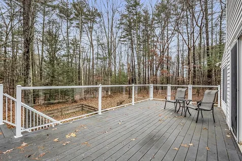 48 Mill Road Kingston NH 03848
