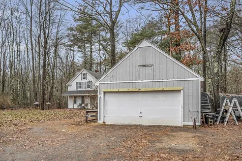 48 Mill Road Kingston NH 03848