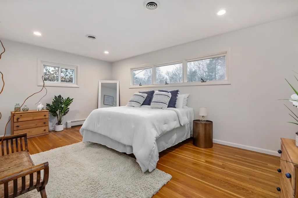83 Sheffield Road Portsmouth NH 03801
