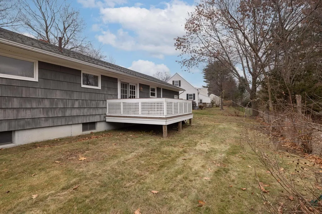 83 Sheffield Road Portsmouth NH 03801