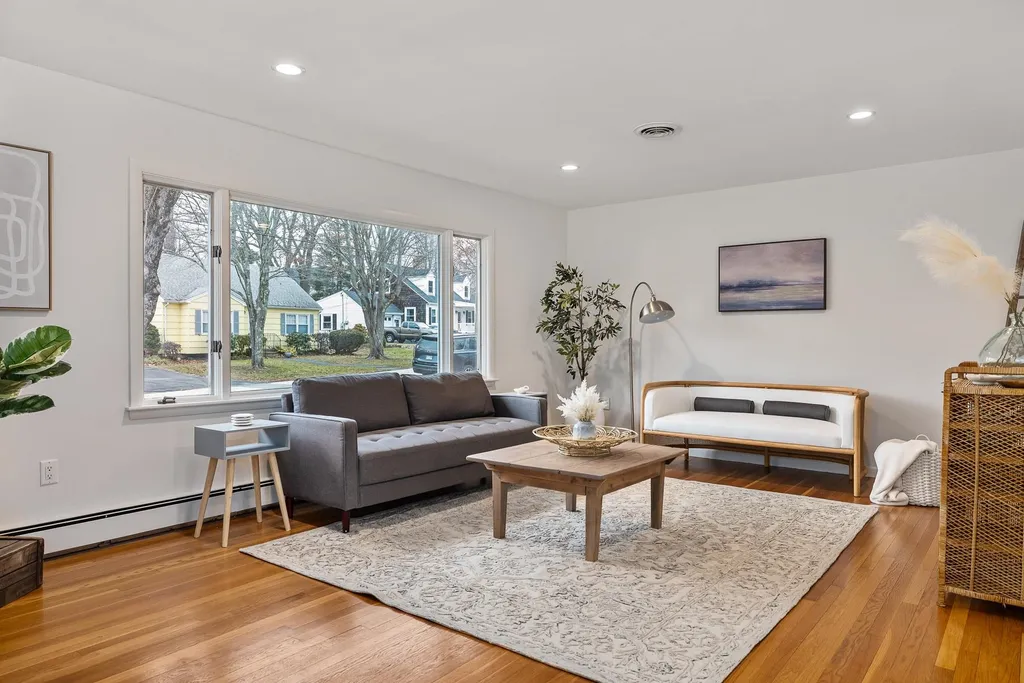 83 Sheffield Road Portsmouth NH 03801