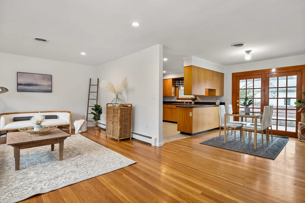 83 Sheffield Road Portsmouth NH 03801