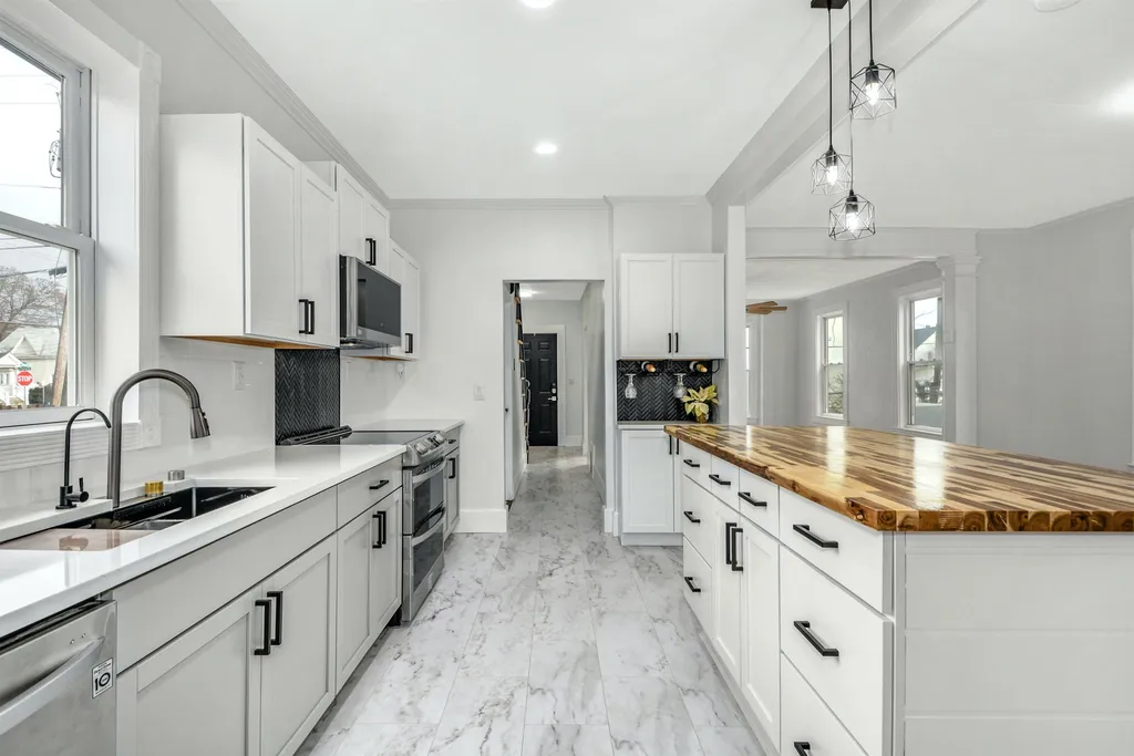 1 Quincy Street Nashua NH 03060
