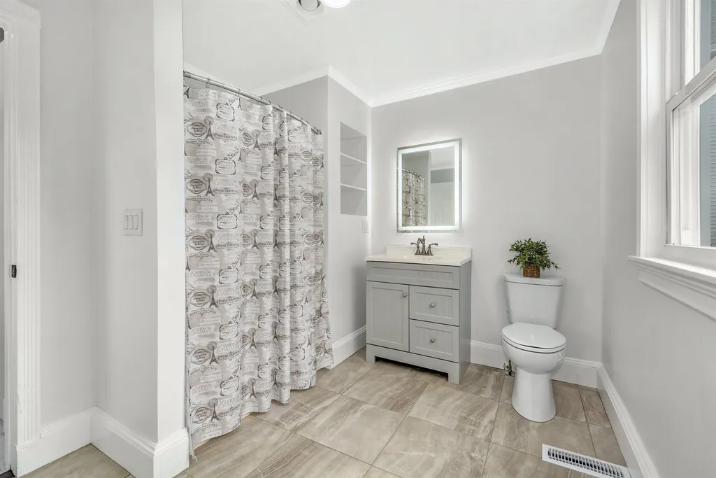 1 Quincy Street Nashua NH 03060