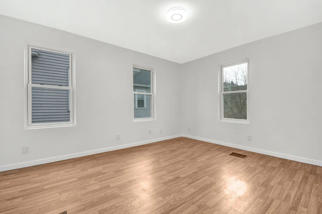 1 Quincy Street Nashua NH 03060