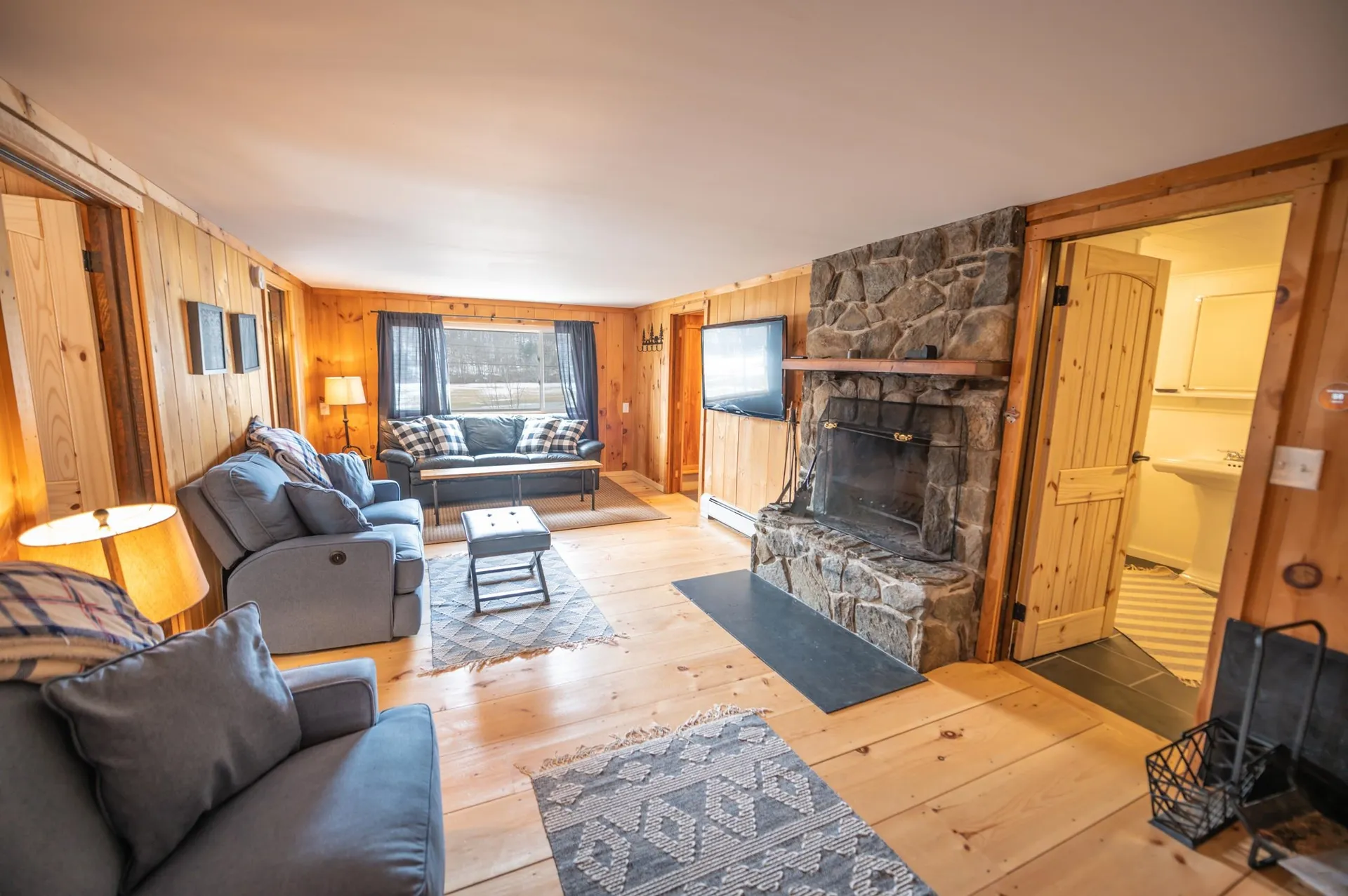 259 Vt Route 100 Wilmington VT 05363