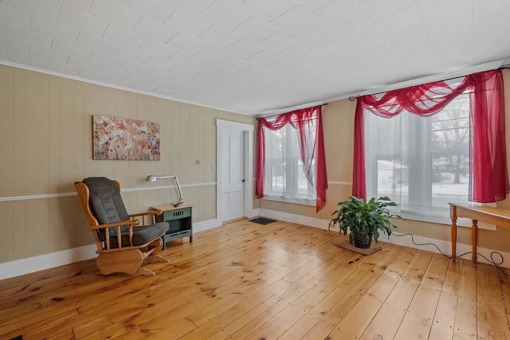 121 Park Street Northfield NH 03276