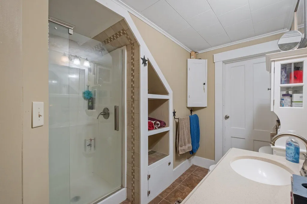 121 Park Street Northfield NH 03276