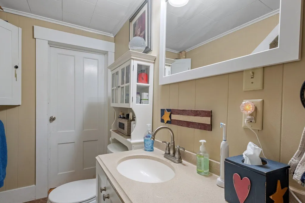 121 Park Street Northfield NH 03276