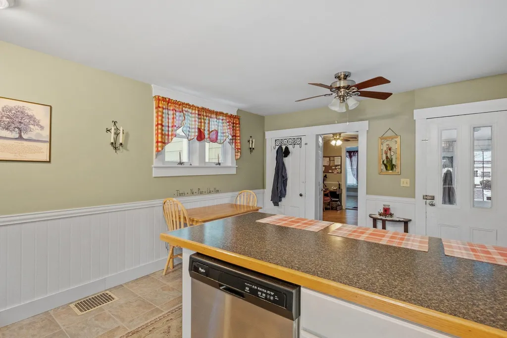 121 Park Street Northfield NH 03276