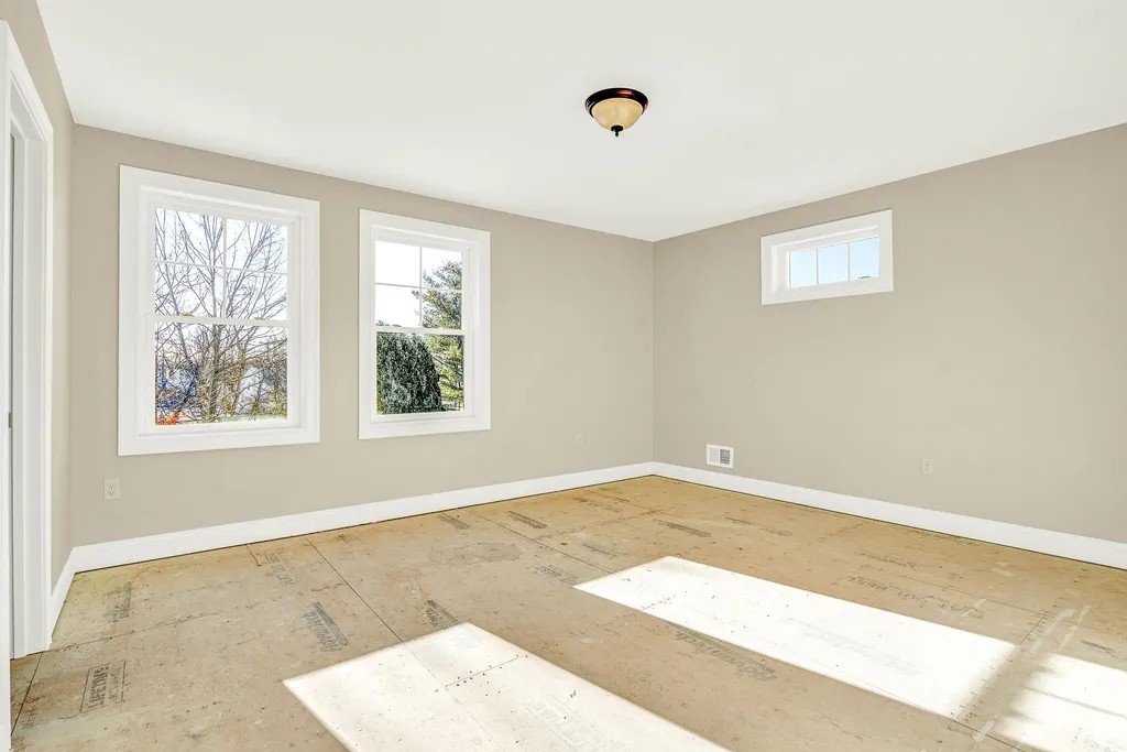 11 Kelwyn Drive Rollinsford NH 03869